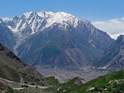 Bargon Cho Peak (Bargihcho Peak) 5 767 m