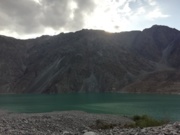 Bargon Cho Peak (Bargihcho Peak) 5 767 m