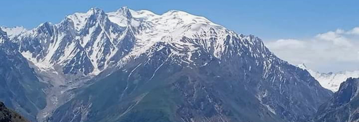 Bargon Cho Peak (Bargihcho Peak) 5 767 m