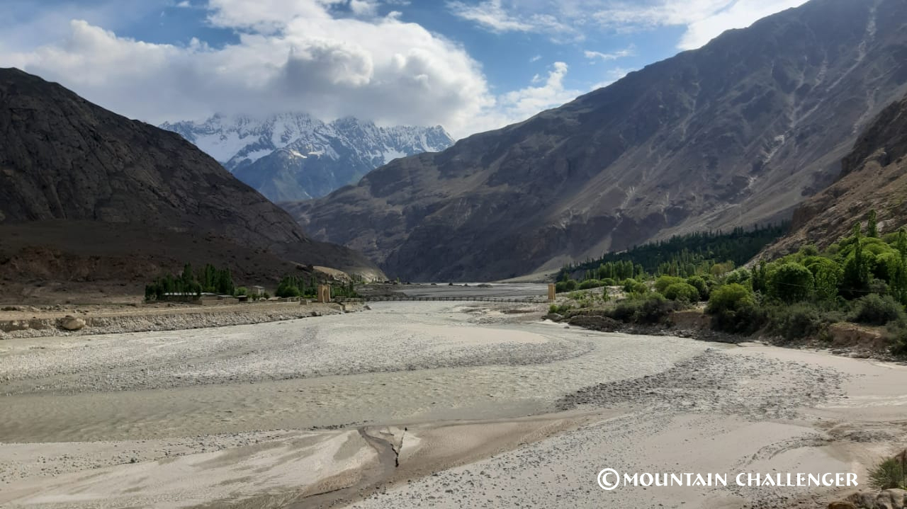 skardu valley 2.jpg (427 KB)